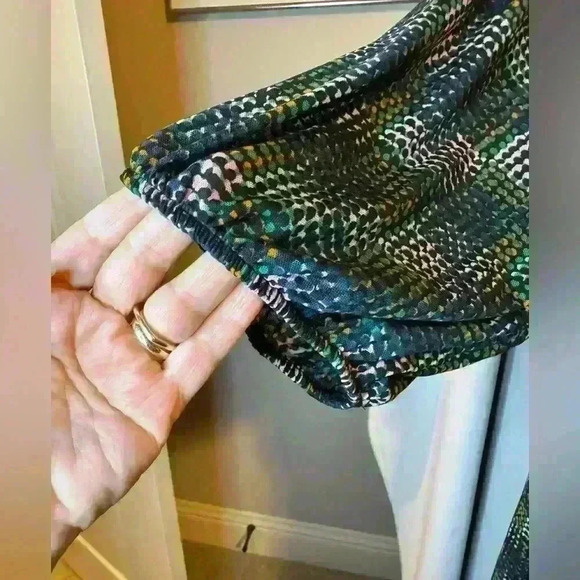 Cabi Elaine Dress - Picture 4 of 8